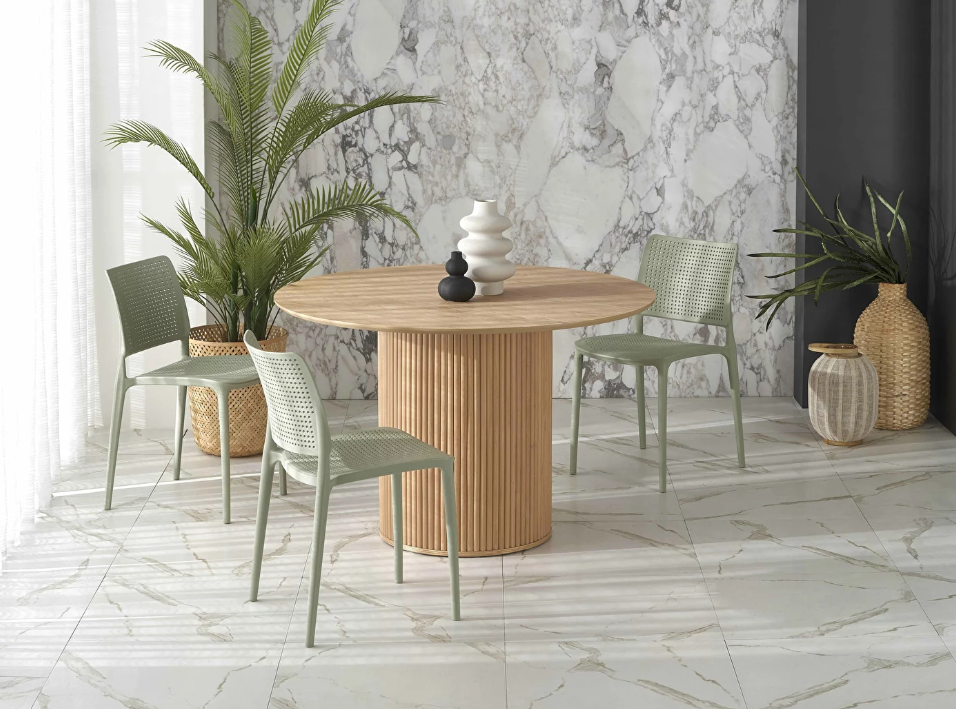 Étkezőasztal Leon (természetes tölgy) feldobja a konyháját.