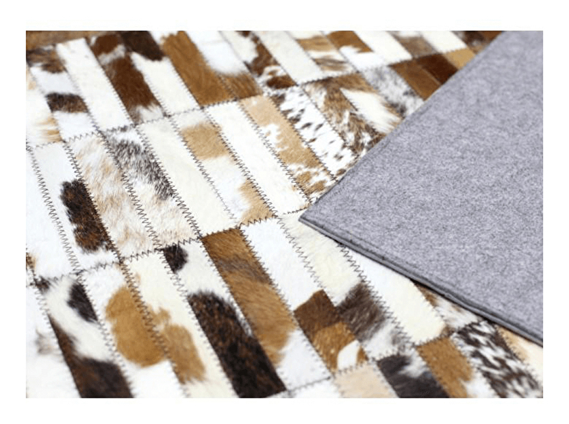 Bőr szőnyeg 201x300 cm TYP 04 (marhabőr + patchwork minta)