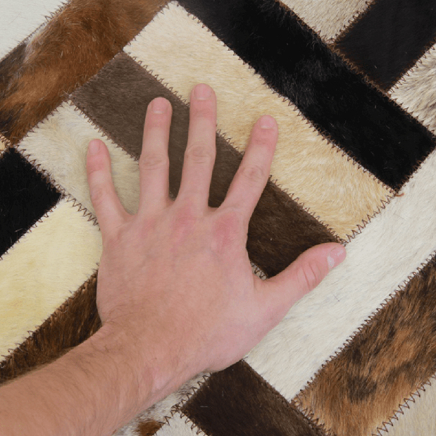 Bőr szőnyeg 70x140cm TYP 02 (marhabőr + patchwork minta)